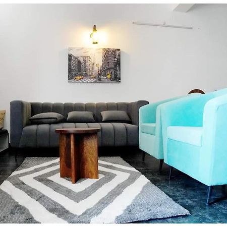The Periwinkle Homestay Bhīm Tāl エクステリア 写真