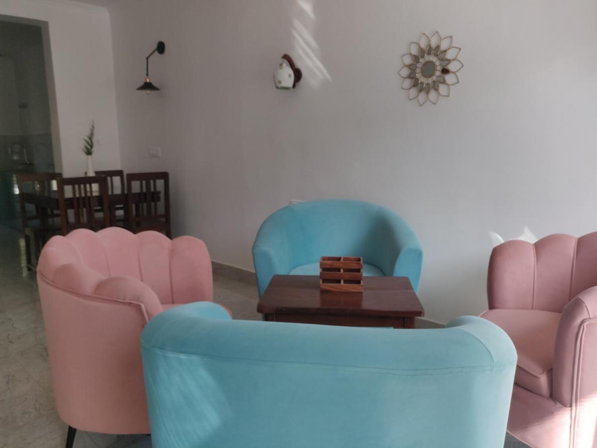 The Periwinkle Homestay Bhīm Tāl エクステリア 写真