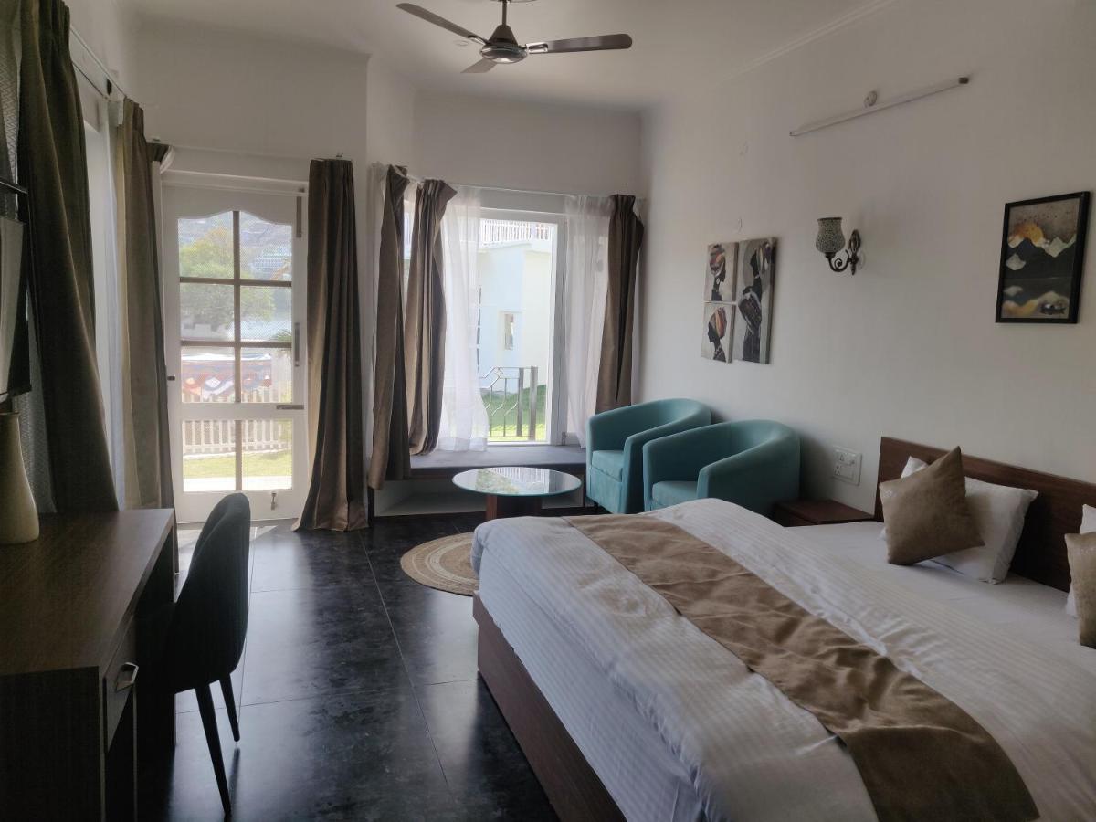 The Periwinkle Homestay Bhīm Tāl エクステリア 写真