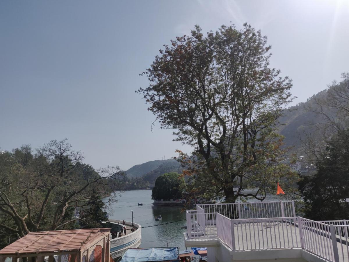 The Periwinkle Homestay Bhīm Tāl エクステリア 写真