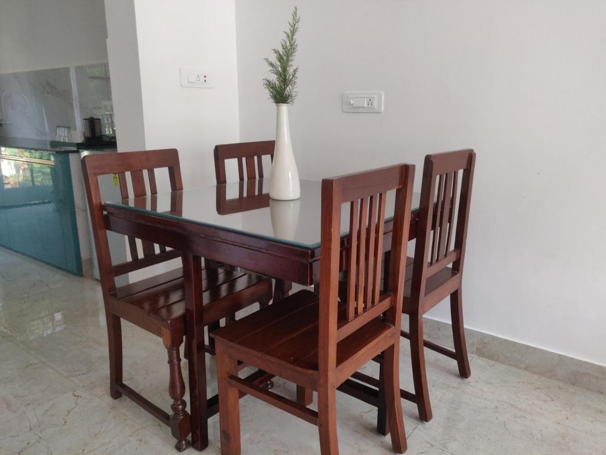 The Periwinkle Homestay Bhīm Tāl エクステリア 写真
