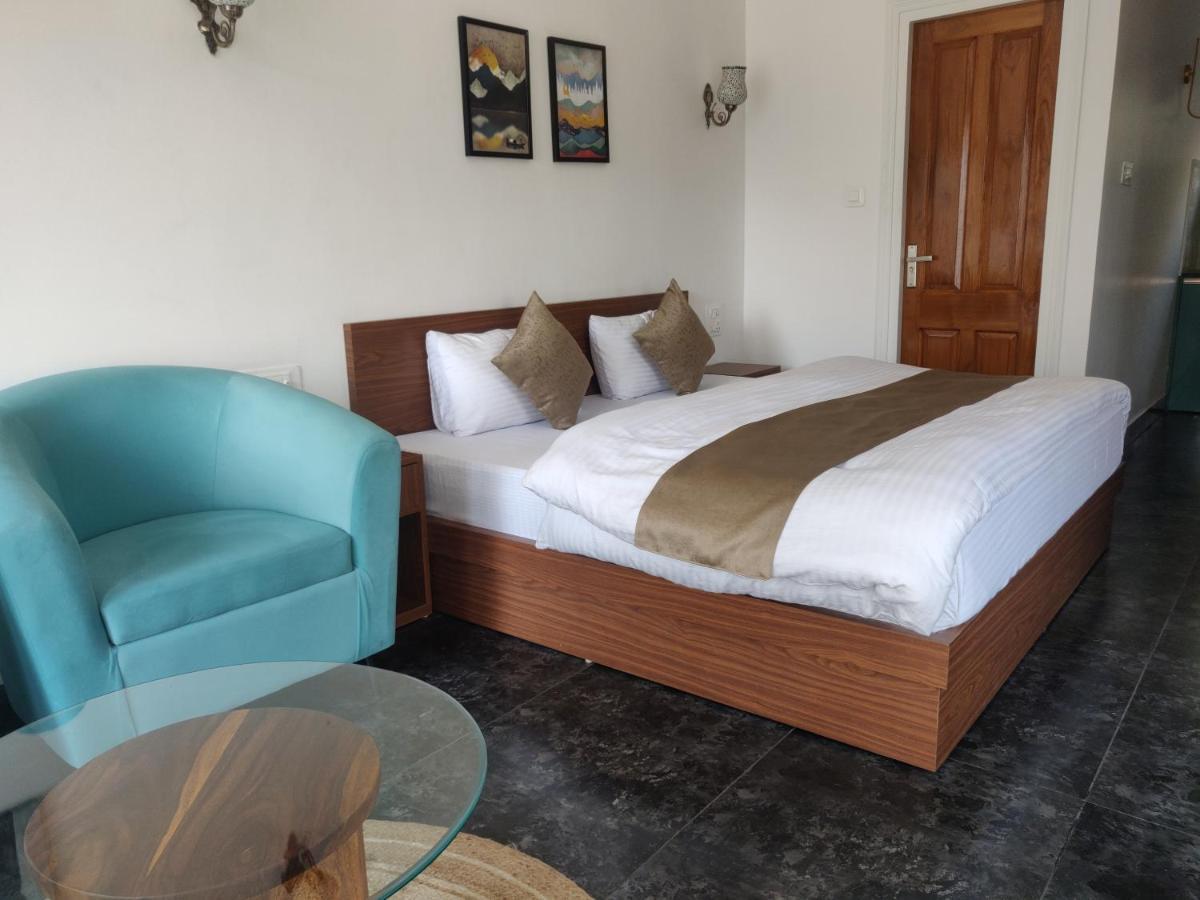 The Periwinkle Homestay Bhīm Tāl エクステリア 写真
