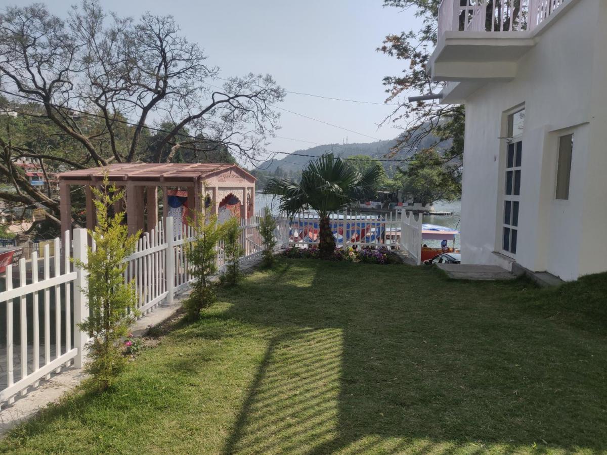 The Periwinkle Homestay Bhīm Tāl エクステリア 写真