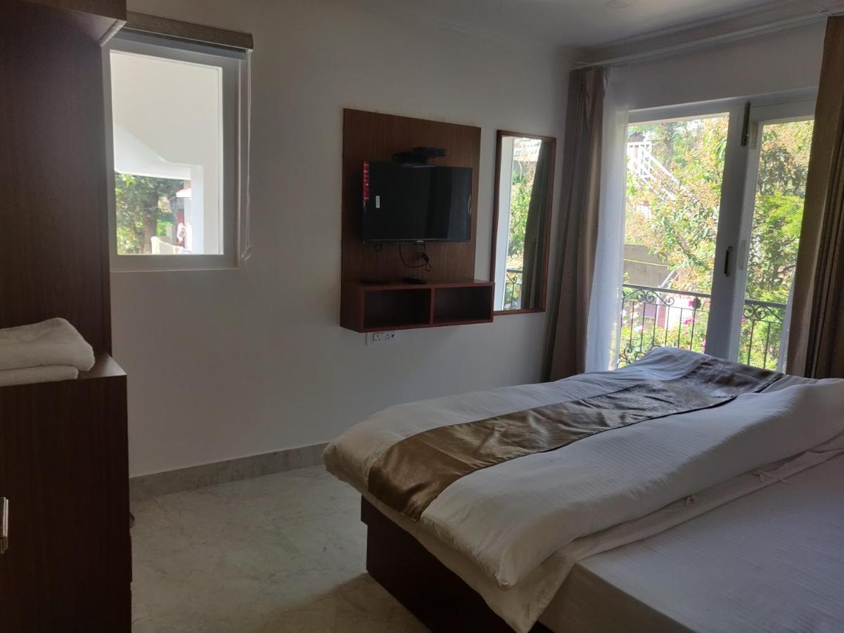 The Periwinkle Homestay Bhīm Tāl エクステリア 写真